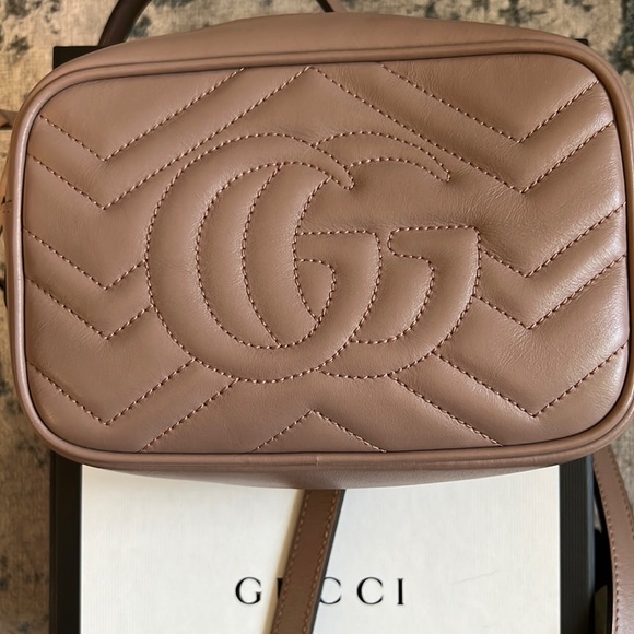 Gucci Calfskin Matelasse Mini GG Marmont Chain Shoulder Bag Porcelain Rose - Picture 8 of 10